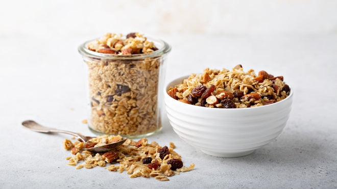 Cereals, granolas & bakery